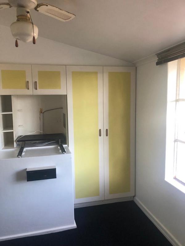 2 Bedroom Property for Sale in Lakeside Western Cape